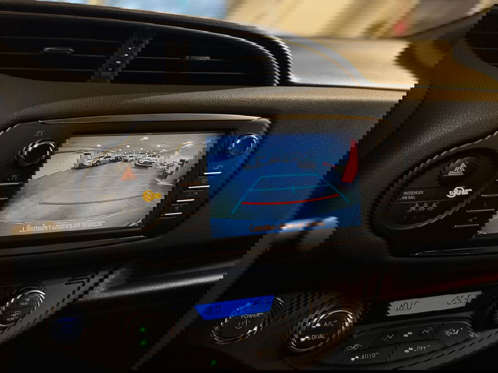 Toyota Yaris usata a Brescia (11)