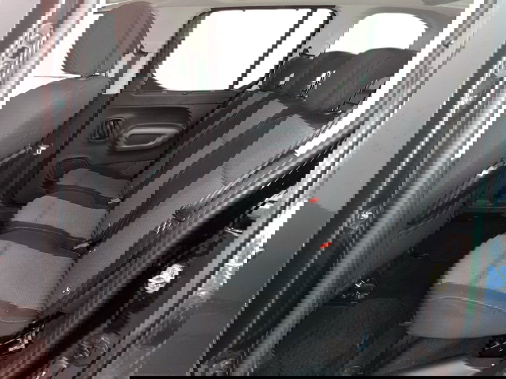 Toyota Proace City Verso usata a Torino (9)