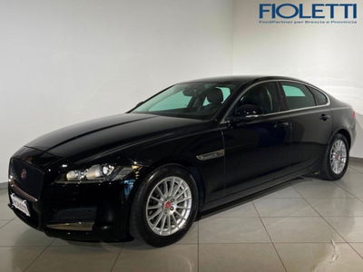 Jaguar XF 2.0 D 163 CV aut. Prestige del 2018 usata a Concesio