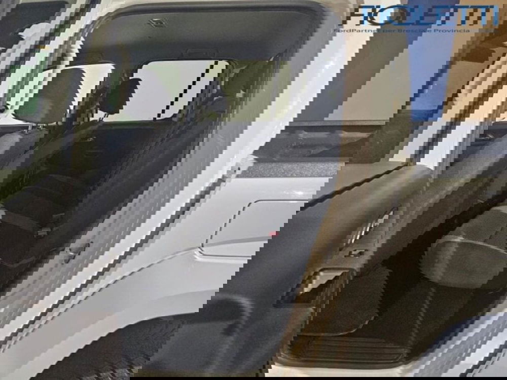 Volkswagen Veicoli Commerciali Amarok usata a Brescia (12)