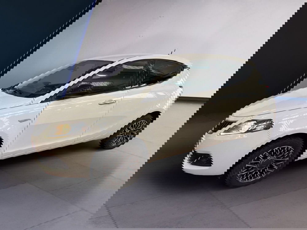 Lancia Ypsilon usata a Torino (15)