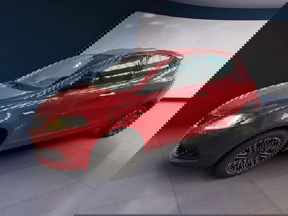 Lancia Ypsilon usata a Torino (2)