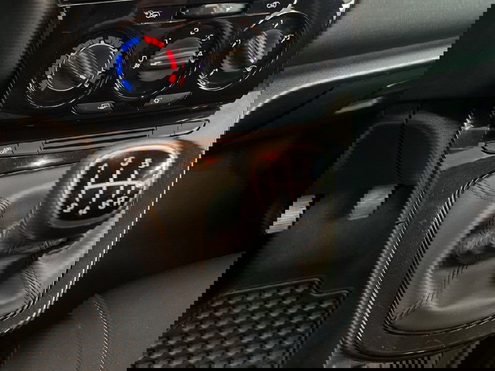 Lancia Ypsilon usata a Torino (13)