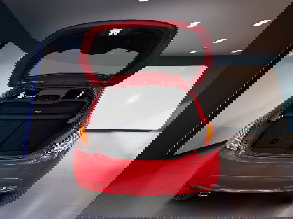 Lancia Ypsilon usata a Torino (7)