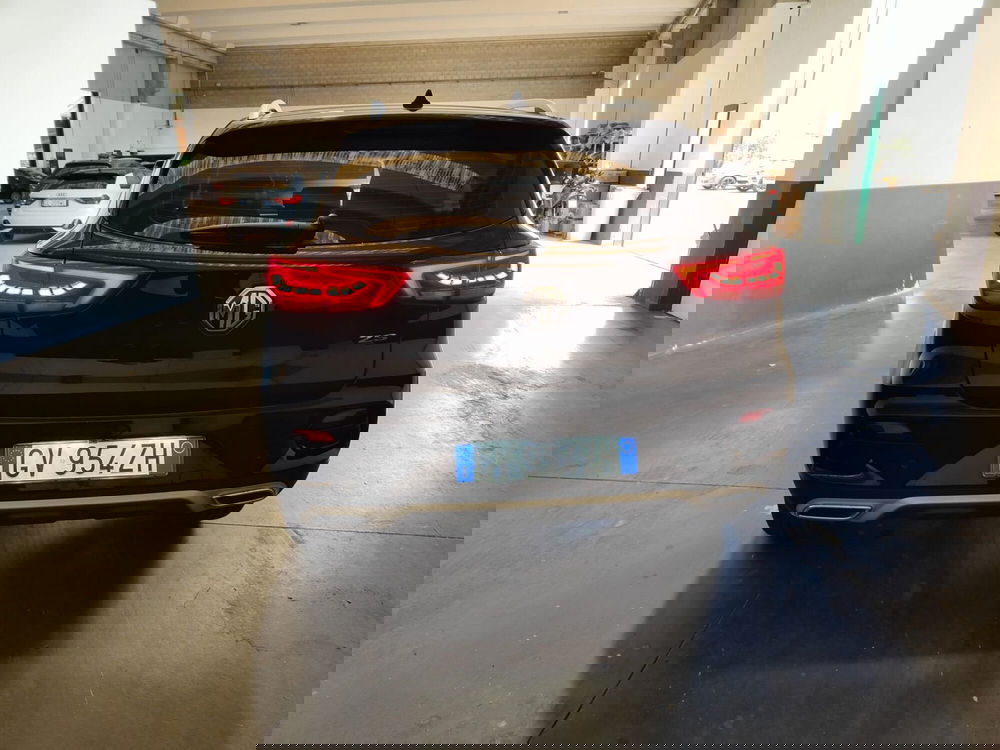 Mg ZS (2021-->) usata a Milano (8)