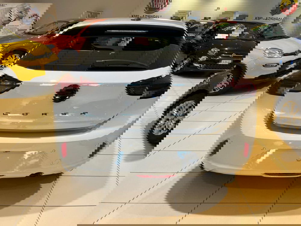 Opel Corsa nuova a Milano (10)