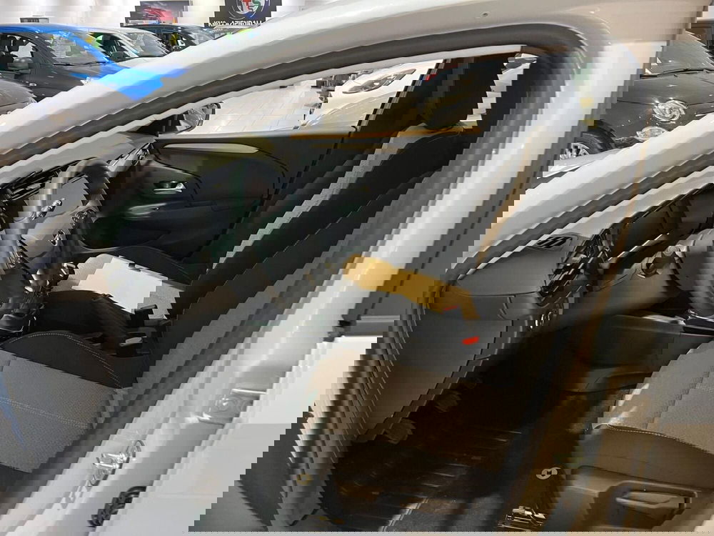 Opel Corsa nuova a Milano (13)