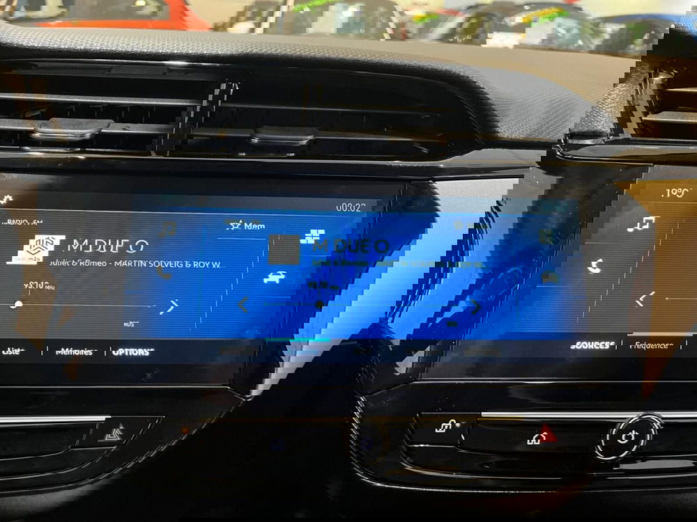 Opel Corsa nuova a Milano (18)