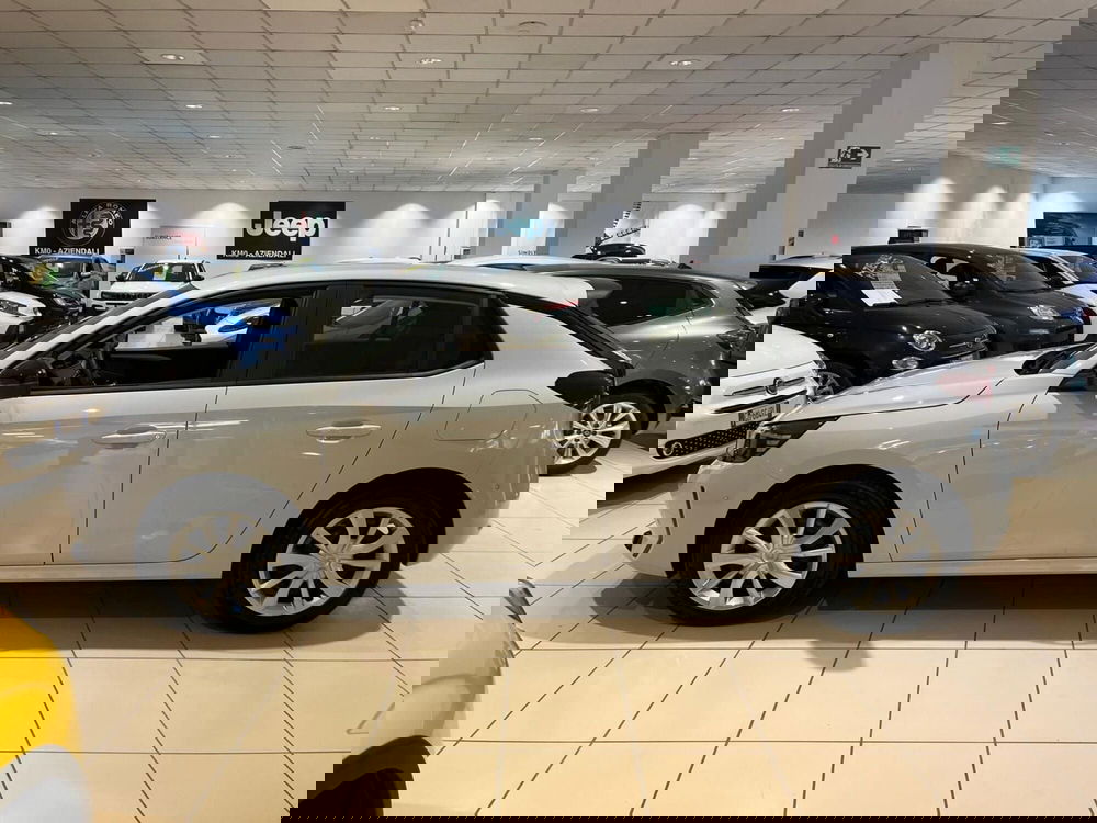 Opel Corsa nuova a Milano (4)