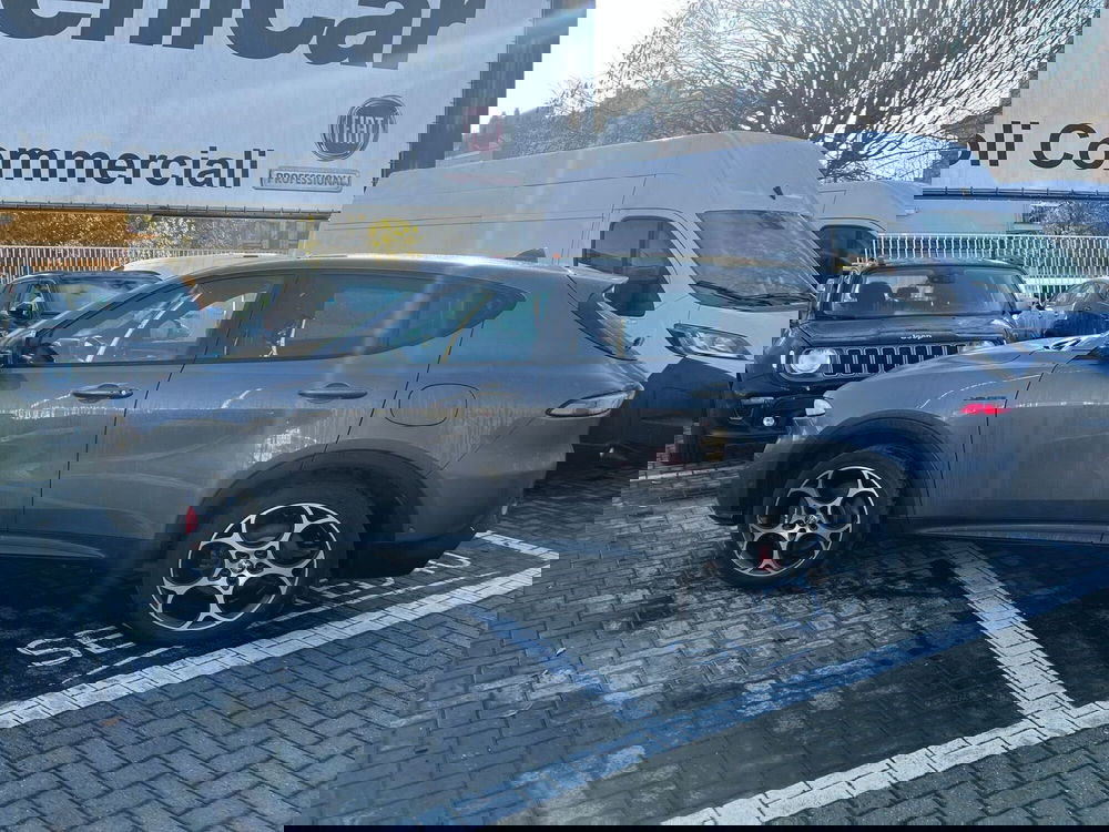 Alfa Romeo Tonale usata a Milano (4)