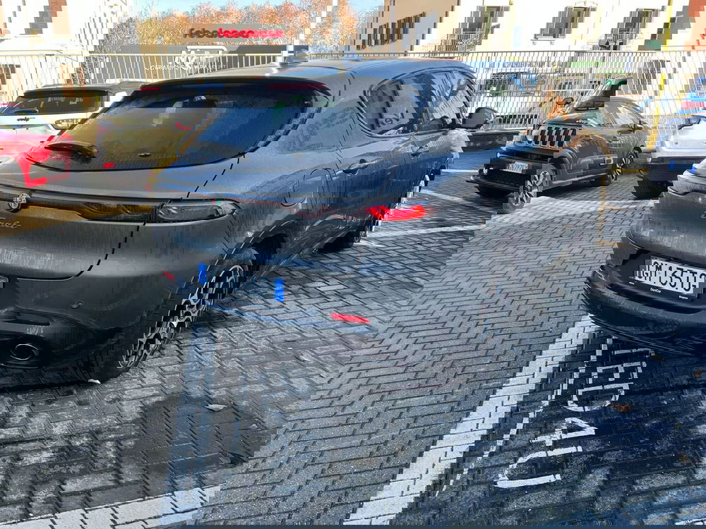 Alfa Romeo Tonale usata a Milano (7)