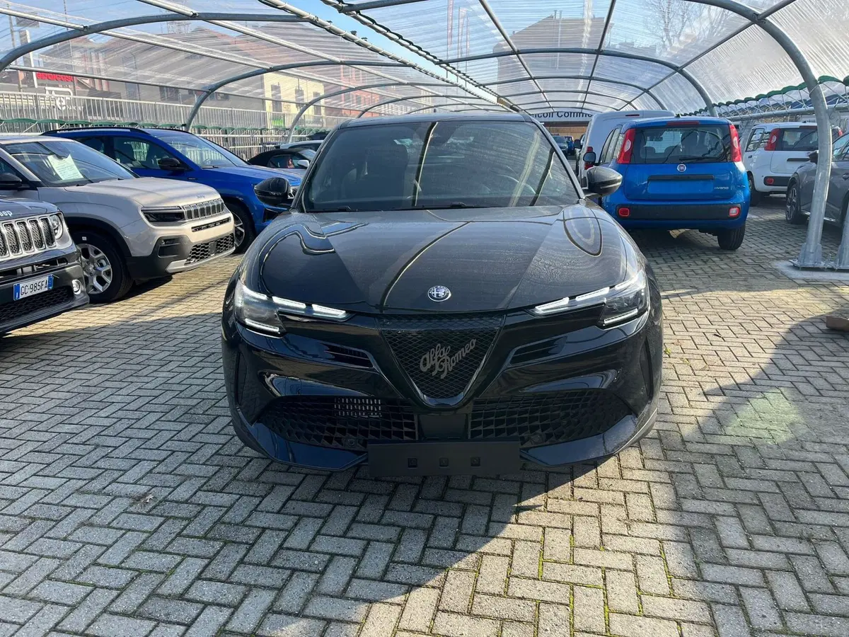 Alfa Romeo Junior nuova a Milano (2)