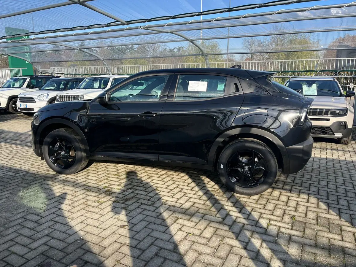 Alfa Romeo Junior nuova a Milano (6)