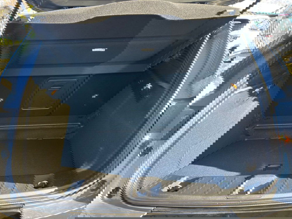 Alfa Romeo Tonale nuova a Milano (12)