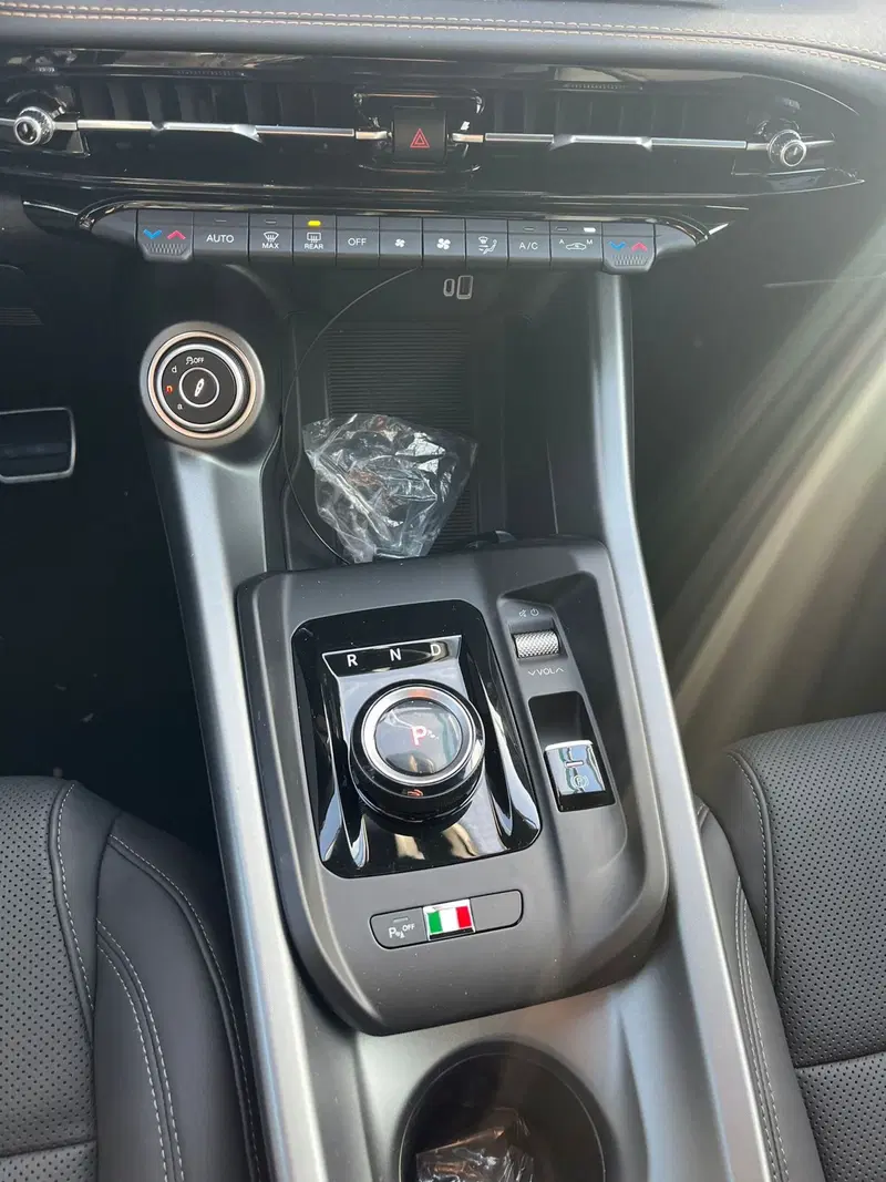 Alfa Romeo Tonale nuova a Milano (19)