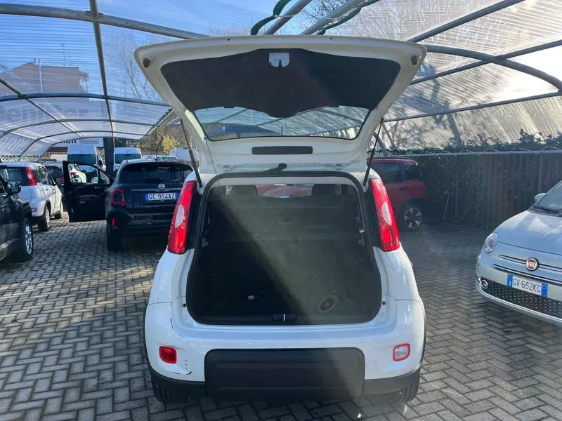 Fiat Panda Cross usata a Milano (11)