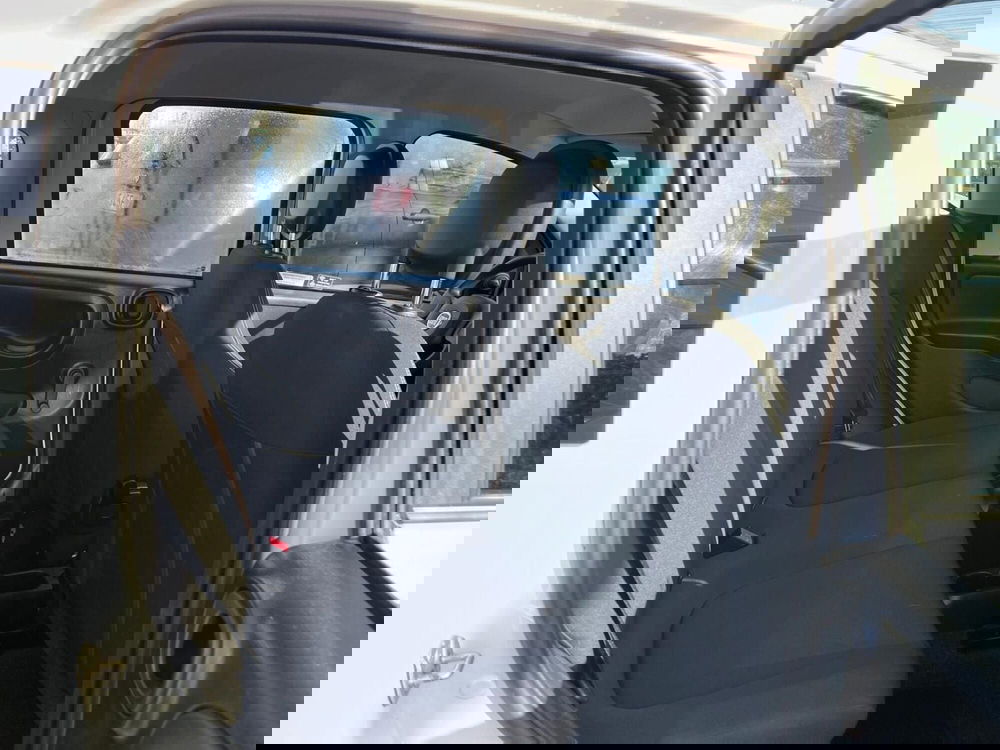 Fiat Panda Cross usata a Milano (16)