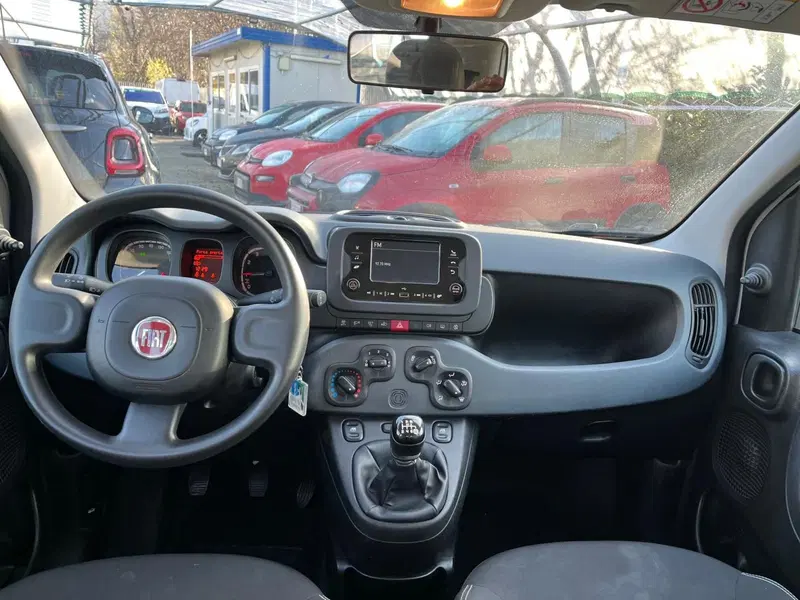 Fiat Panda Cross usata a Milano (17)