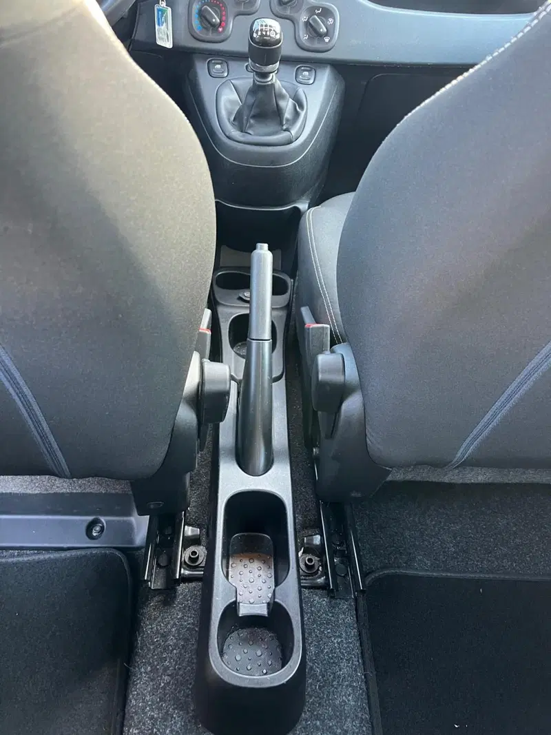 Fiat Panda Cross usata a Milano (20)