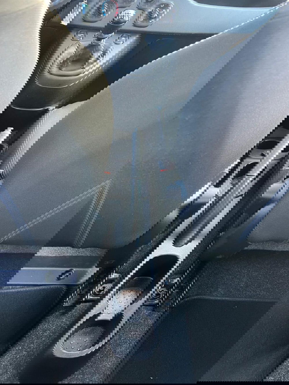 Fiat Panda Cross usata a Milano (20)