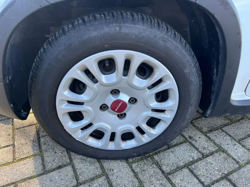 Fiat Panda Cross usata a Milano (8)