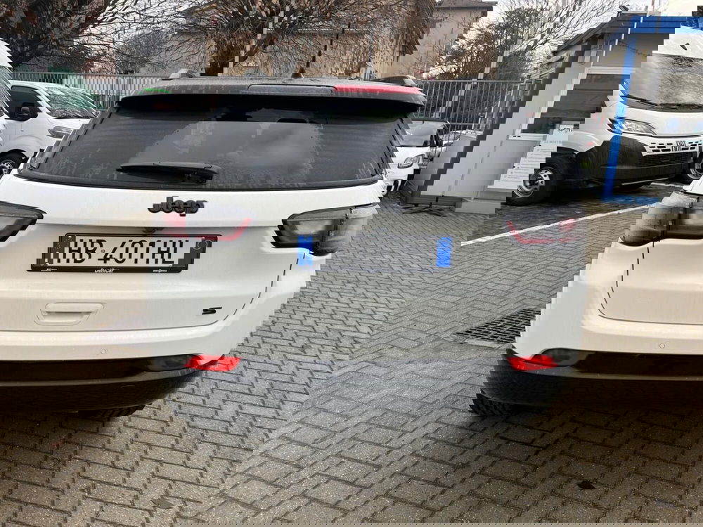 Jeep Compass nuova a Milano (10)