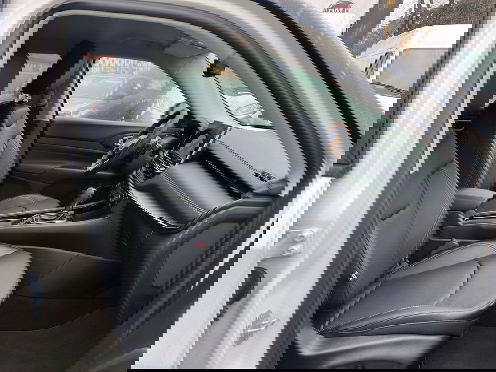 Jeep Compass nuova a Milano (15)