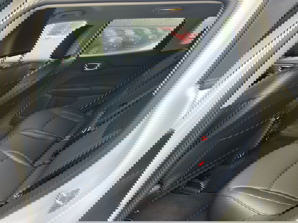 Jeep Compass nuova a Milano (16)