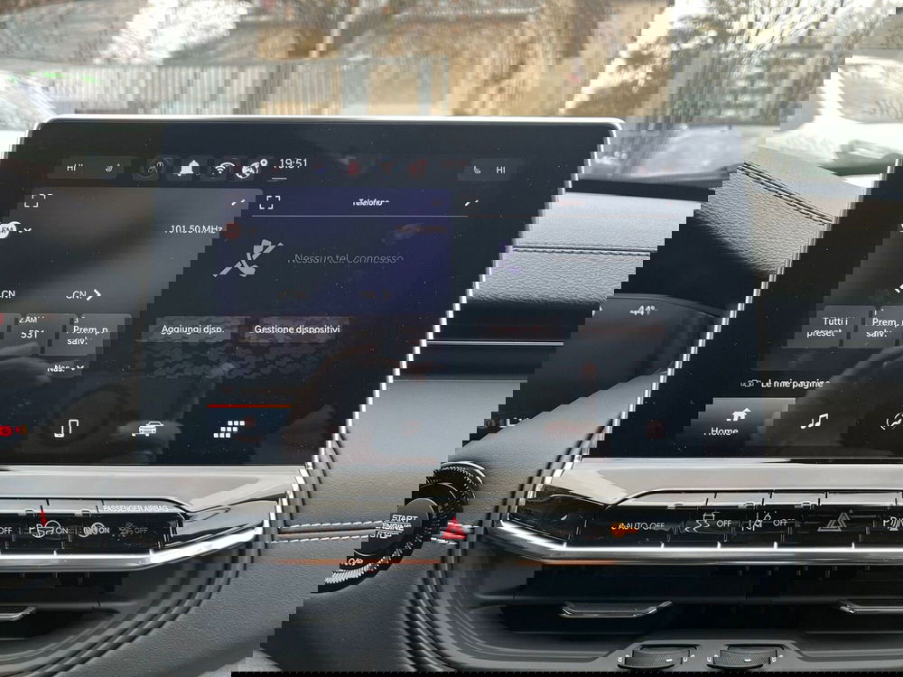 Jeep Compass nuova a Milano (19)