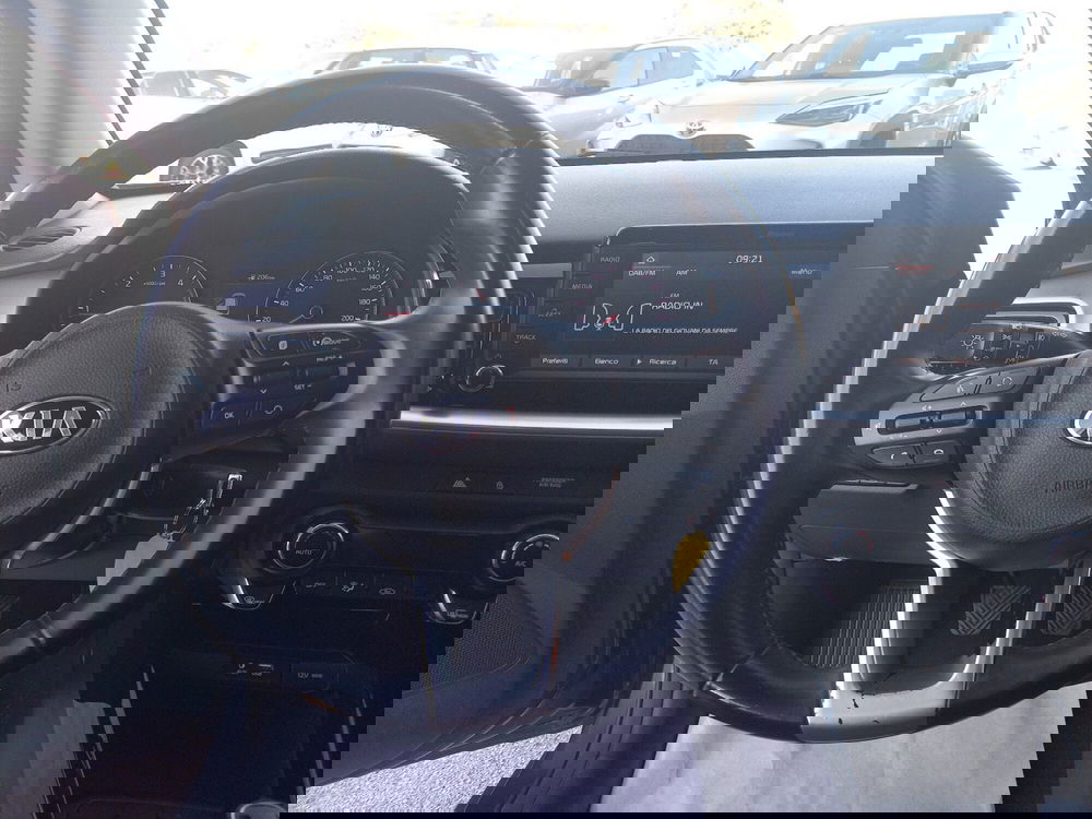 Kia Stonic usata a Catania (10)