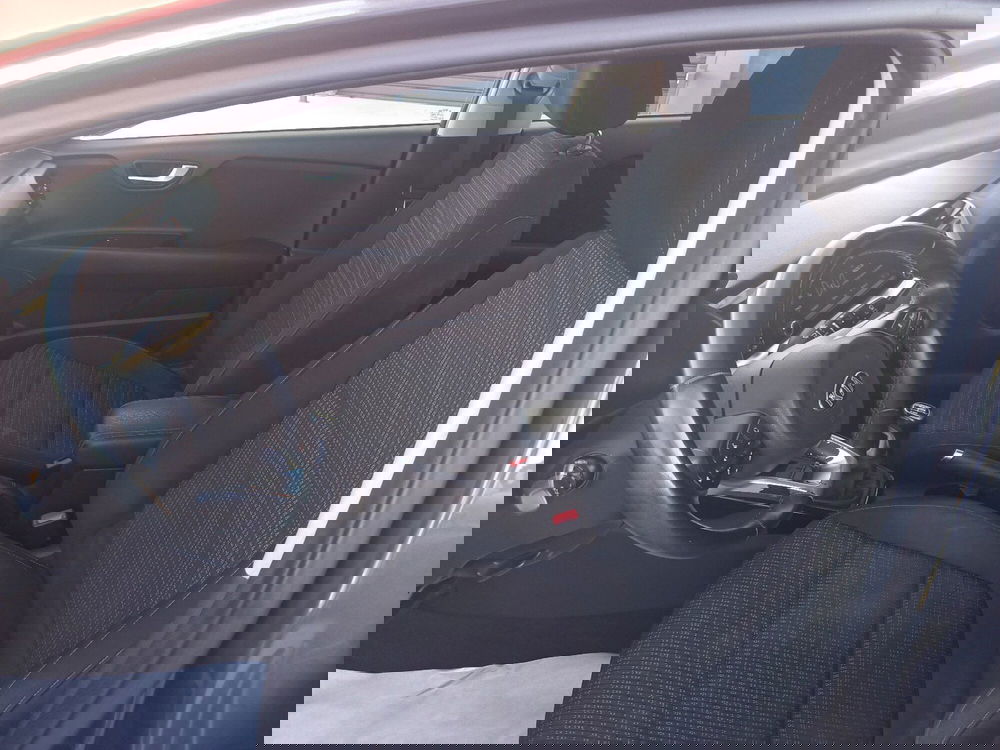 Kia Stonic usata a Catania (8)