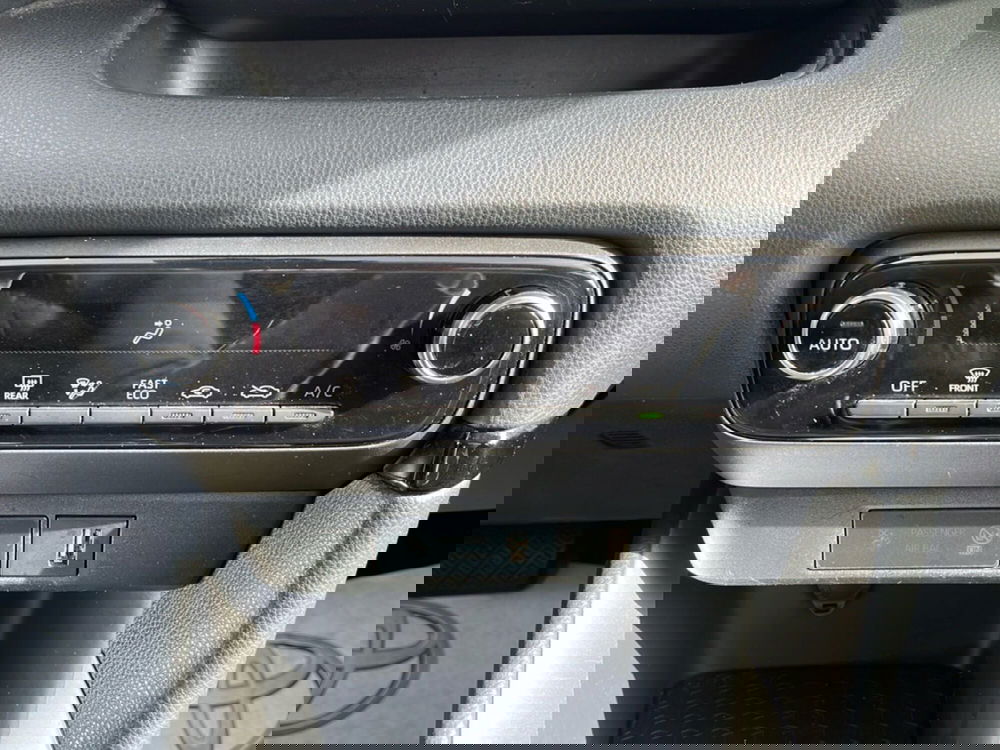 Toyota Yaris usata a Ragusa (15)