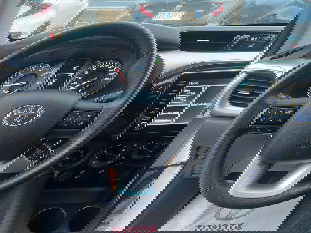 Toyota Hilux usata a Ragusa (11)