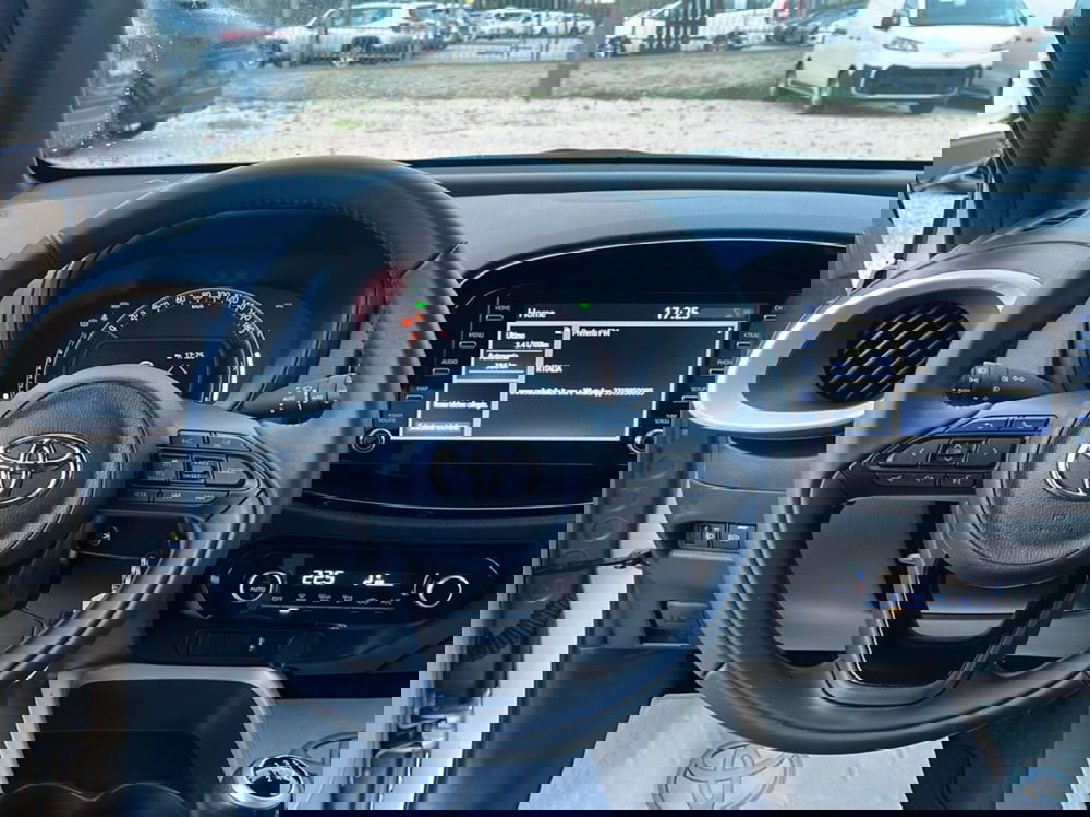 Toyota Aygo X usata a Ragusa (11)