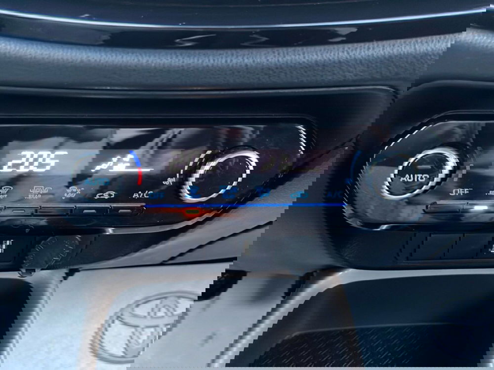 Toyota Aygo X usata a Ragusa (15)