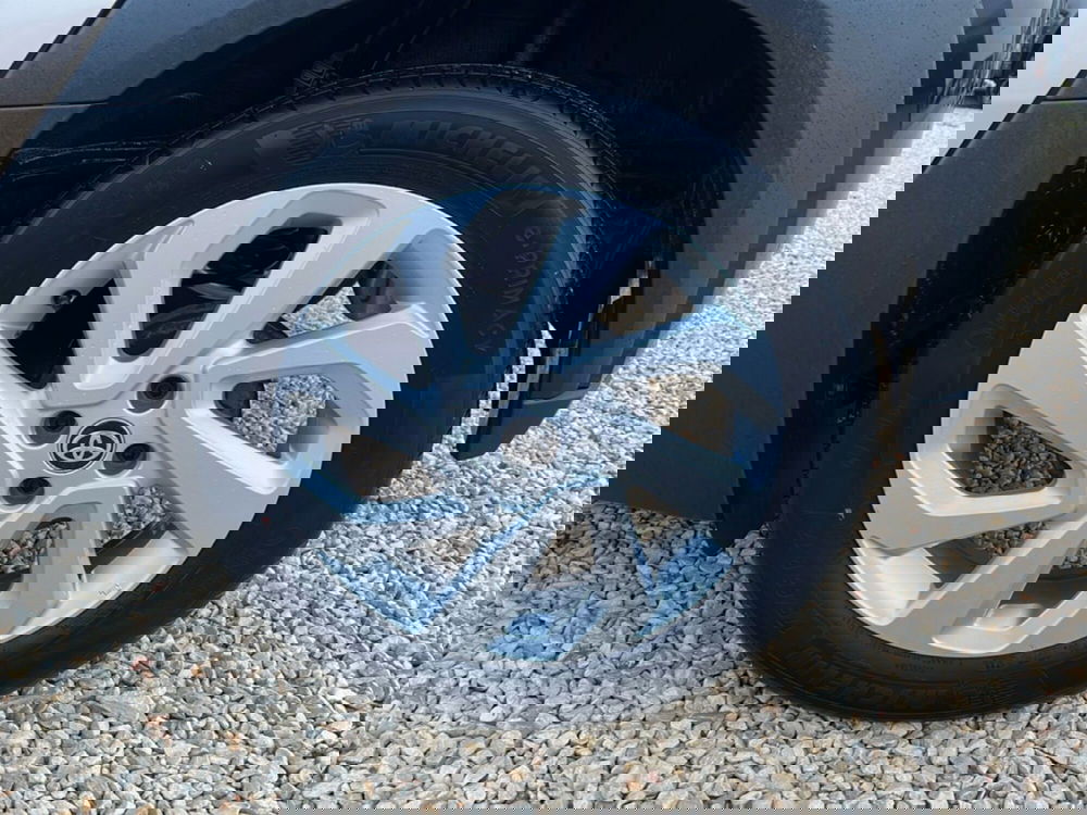 Toyota Aygo X usata a Ragusa (6)