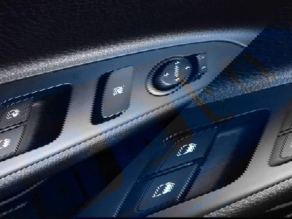 Kia Stonic usata a Treviso (15)