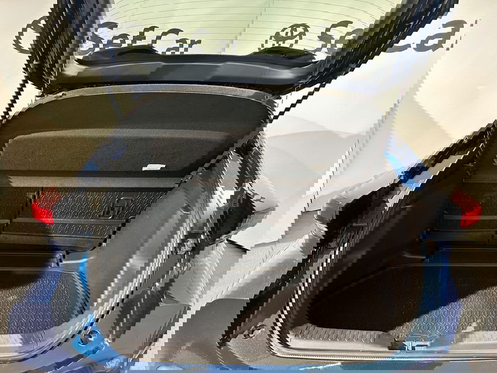 Toyota Toyota C-HR usata a Milano (6)