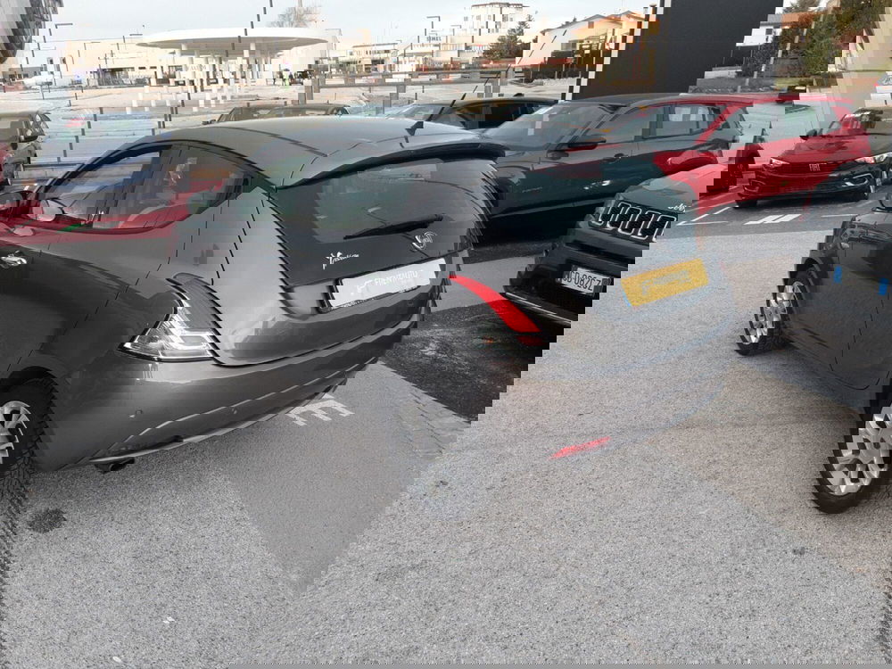 Lancia Ypsilon usata a Campobasso (3)