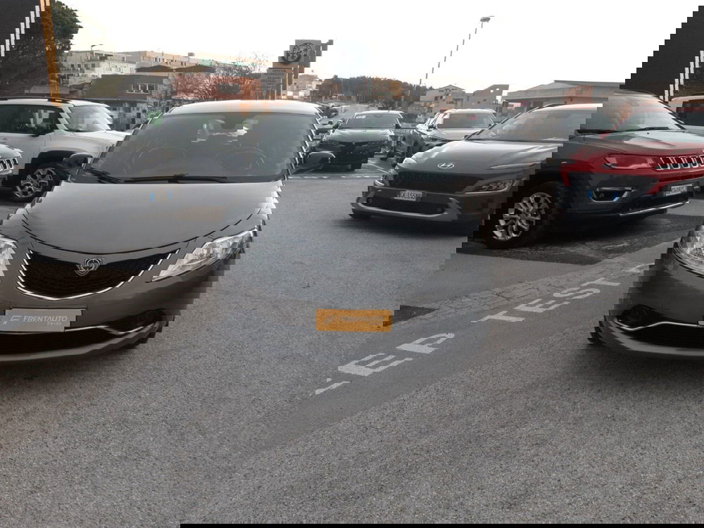 Lancia Ypsilon usata a Campobasso (5)