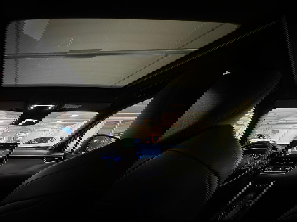 Toyota Corolla Cross Hybrid usata a Modena (18)