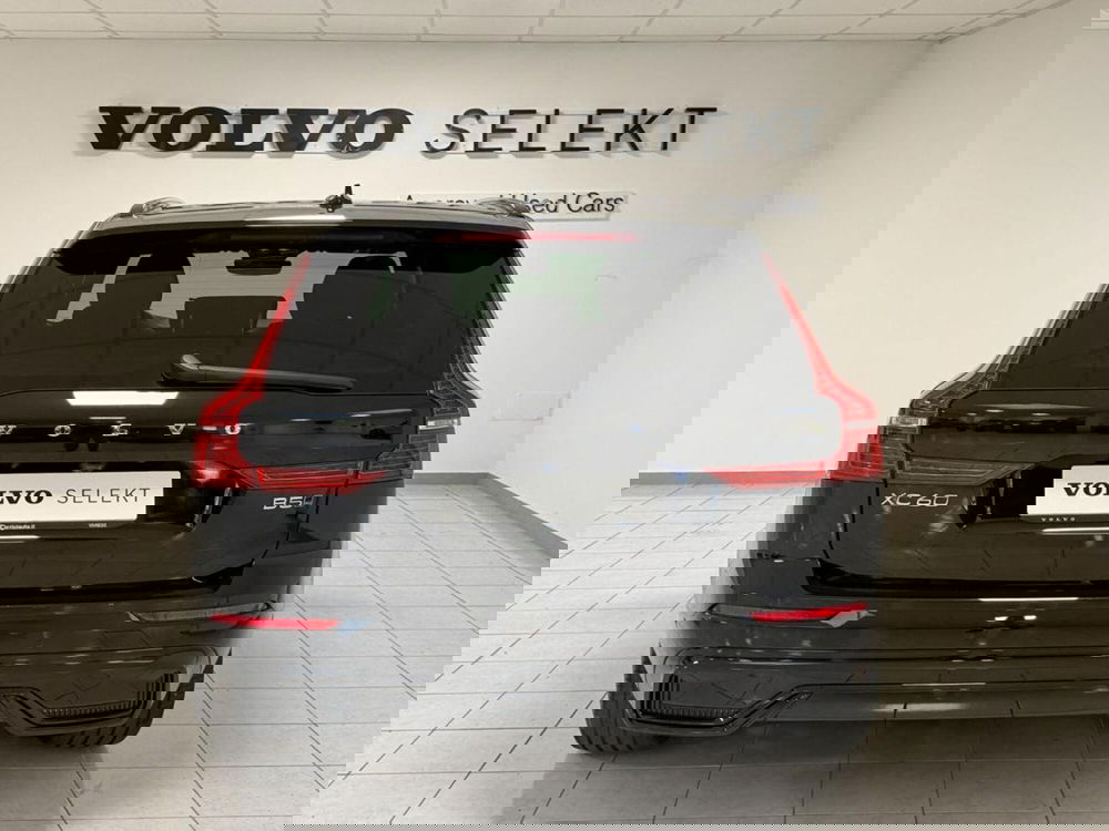 Volvo XC60 usata a Como (6)