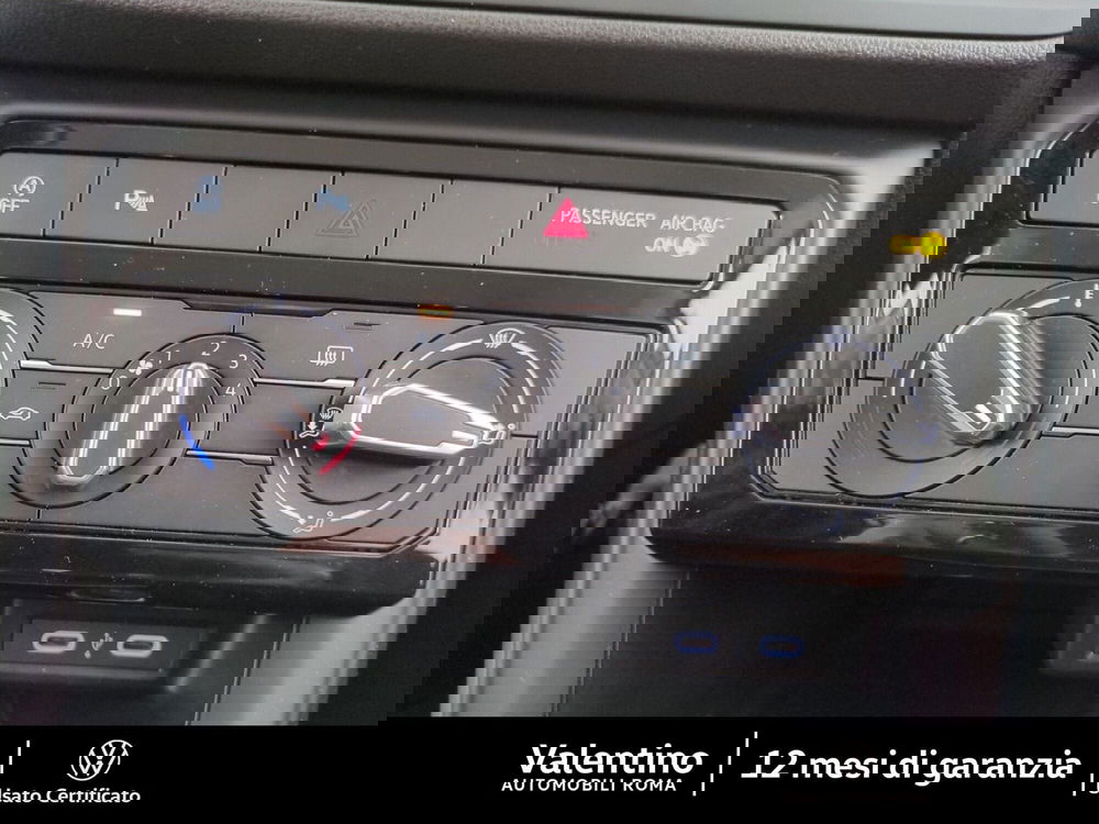 Volkswagen T-Cross usata a Roma (17)