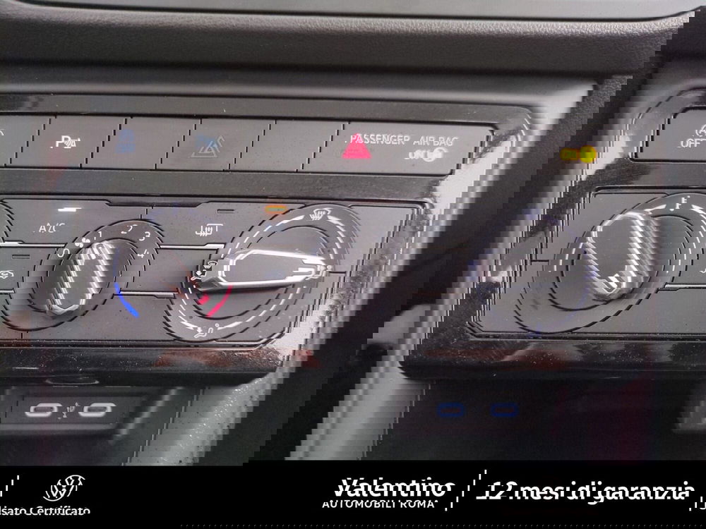 Volkswagen T-Cross usata a Roma (17)