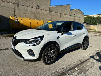 Renault Captur TCe 100 CV GPL Techno del 2022 usata a Lissone