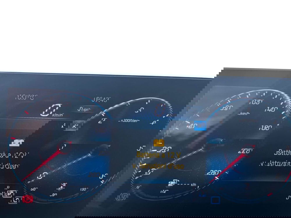 Mercedes-Benz GLB usata a Lecce (13)