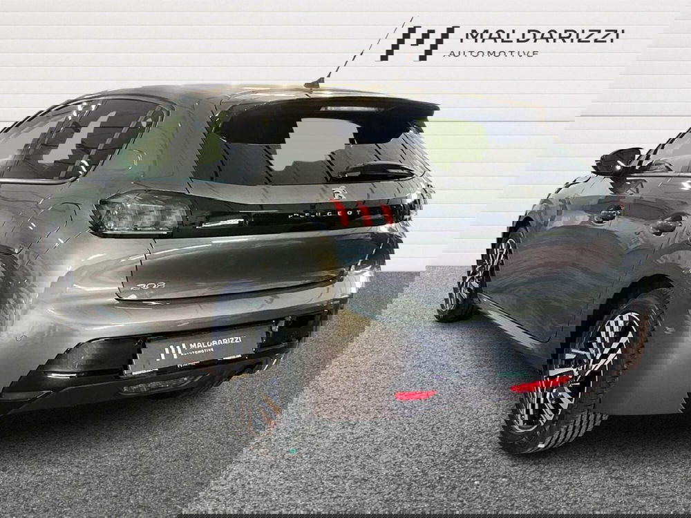 Peugeot 208 usata a Bari (4)