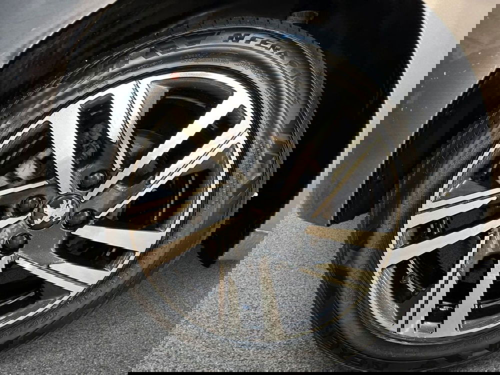 Peugeot 208 usata a Bari (6)