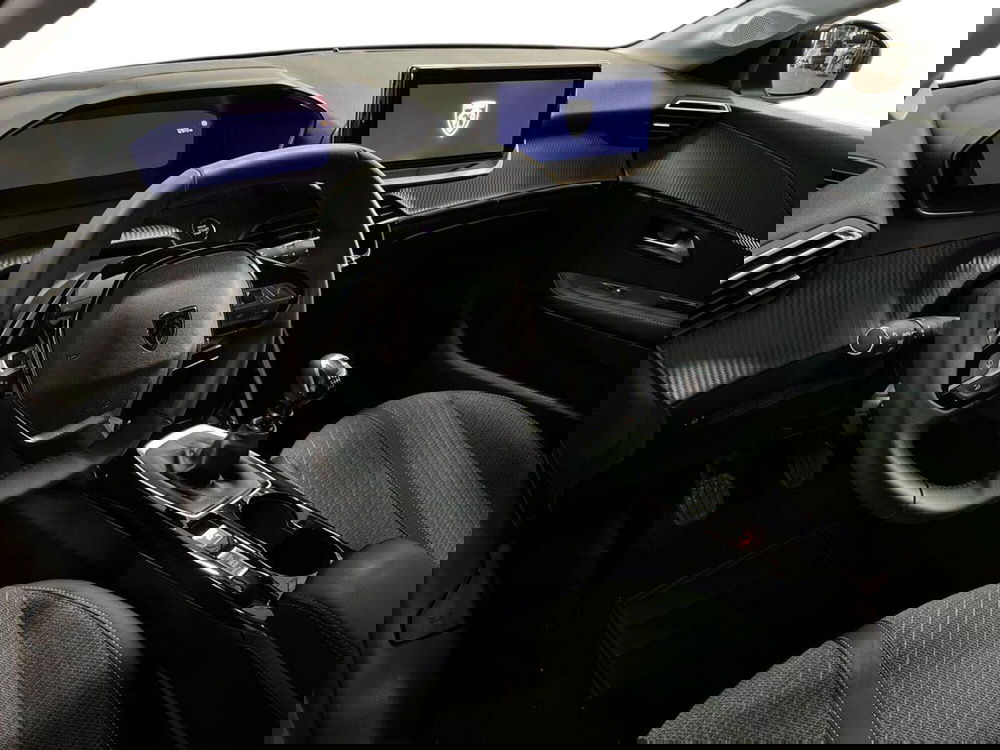 Peugeot 208 usata a Bari (10)