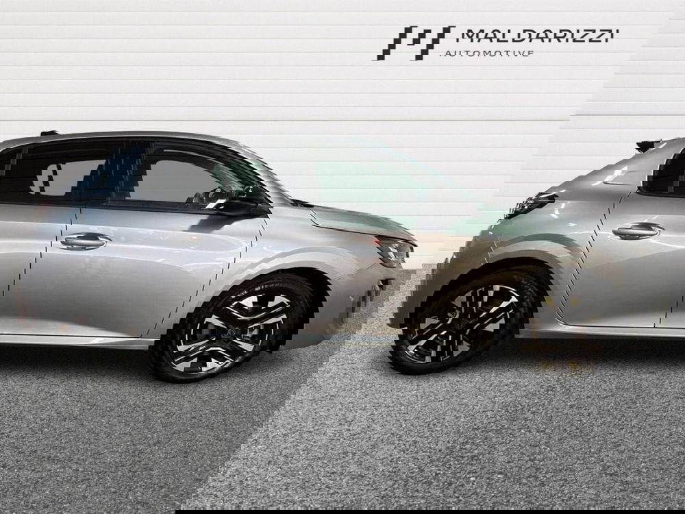 Peugeot 208 usata a Bari (5)